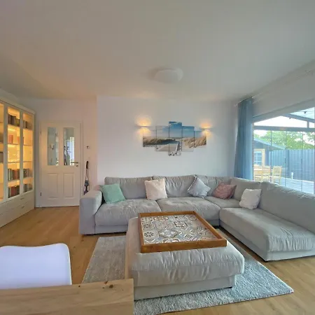 Ferienhaus Wilde Brise - Ihr Luxusbungalow In